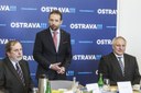 Primátor T. Macura vítá zahraniční hosty.