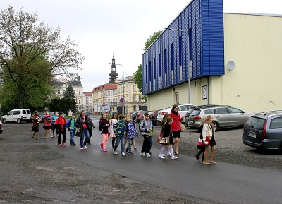Černá louka bude zářit barvami