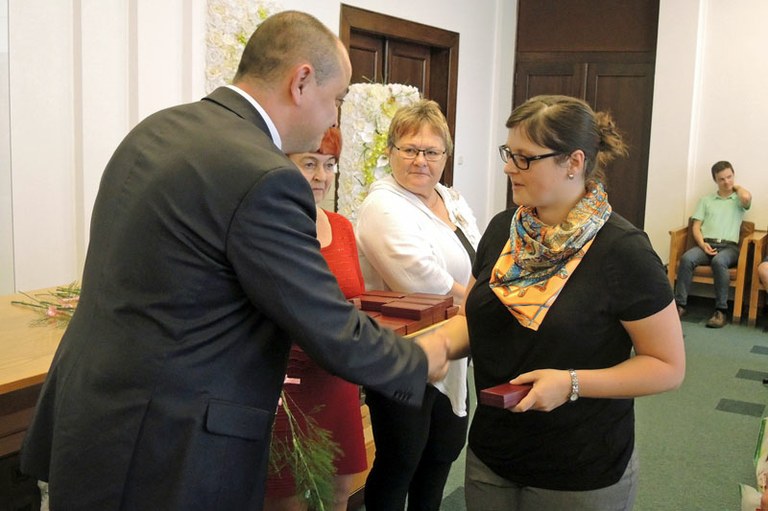 Dárci krve převzali Janského medaile