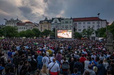 Divácký rekord, úžasná atmosféra i zlatá radost – ledové střípky z hokejového šampionátu