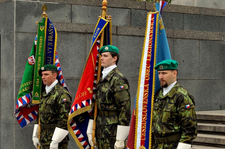 Důstojná oslava 68. výročí osvobození u Památníku Rudé armády 