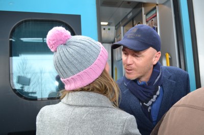 Petra Pálu přivítala na nádraží Barbora Krejčíková, která do Ostravy přijela již v neděli. 