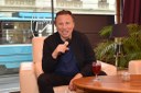 Kristjan Järvi beseduje v Centru PANT.