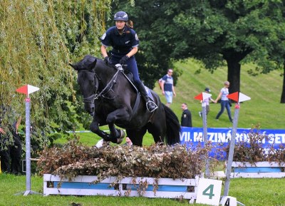 Jízdní policisté předvedou své umění