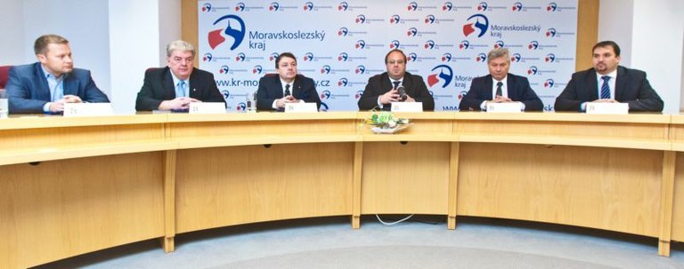 Memorandum k mistrovství světa v hokeji v Ostravě podepsáno