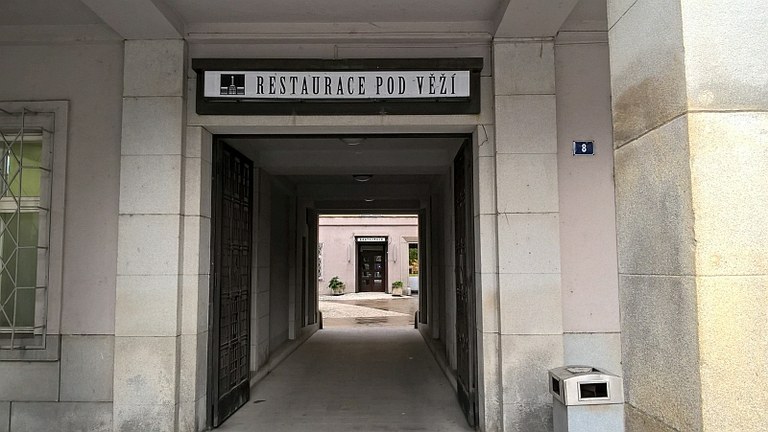 Město pronajme radniční restauraci