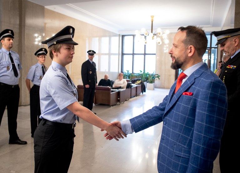 Městská policie posílila o deset nových strážníků