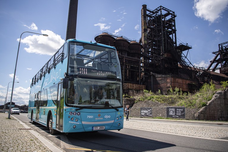 Mezi Dolními Vítkovicemi a zoo začnou jezdit doubledeckery