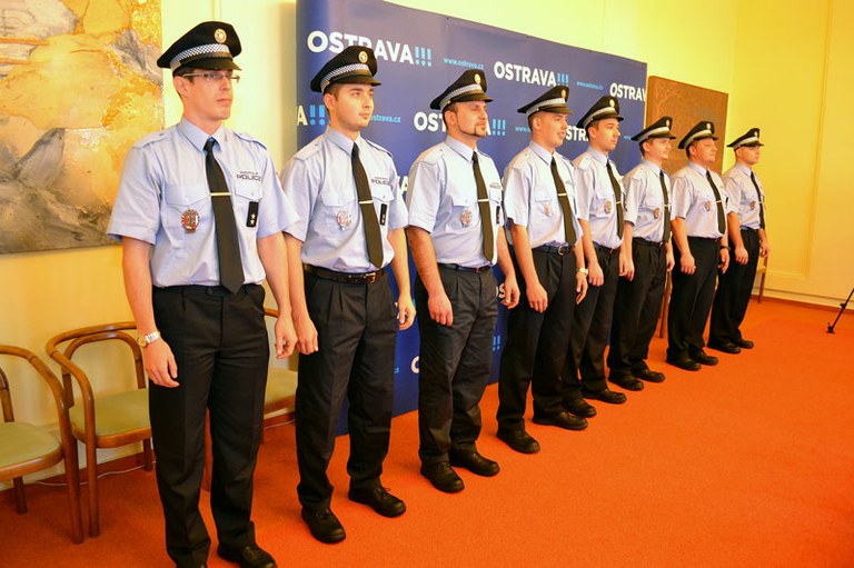 Nové posily pro městskou policii
