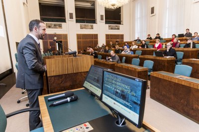 Odborníci o výuce novodobých dějin