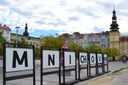 Události roku 1938 město připomíná na Masarykově náměstí. 