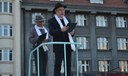 Herci Tomáš Jirman (vlevo) a Jan Fišar zahájili Festival pro náměstí a připomenuli spolupráci českých a německých umělců ve 30. letech min. století. 