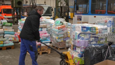 Ostrava zřídila sběrné místo pro shromáždění materiální pomoci Ukrajině