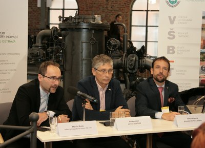 Poprvé o sdílených řemeslných dílnách