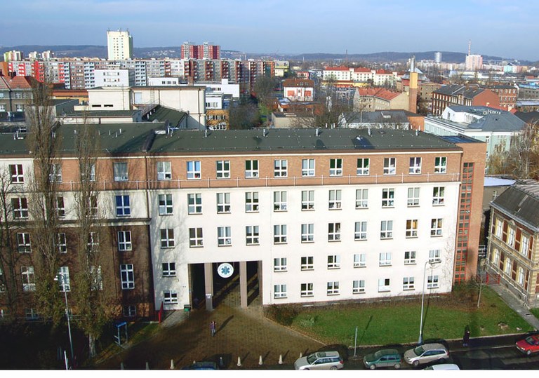 Porodnice nebude týden před otevřením přijímat