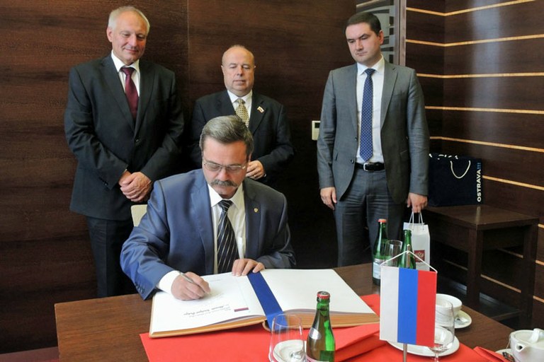 Přijetí generálního konzula A. Budajeva