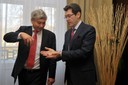 Petr Kajnar věnoval hostu kopii Landecké venuše