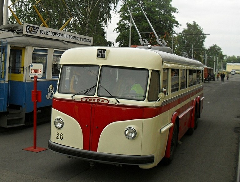 Projížďka historickým trolejbusem