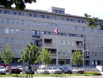 S žádostmi o občanství na krajský úřad