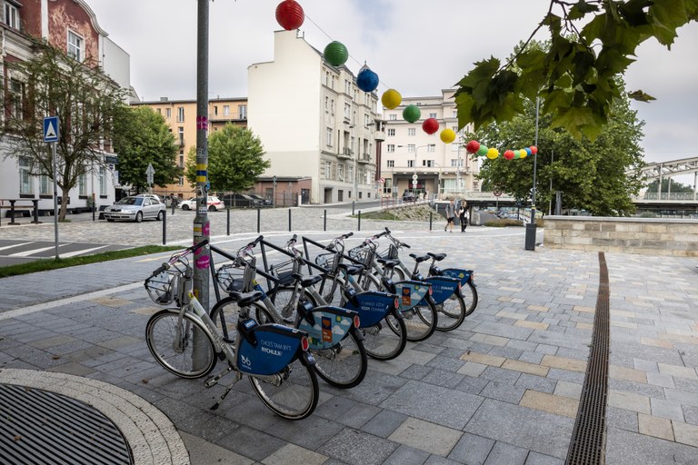 Sdílená kola jsou v Ostravě stále oblíbeným a ekologickým způsobem dopravy 