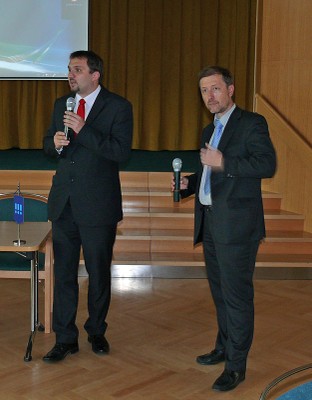 Martin Štěpánek a Jan Jařab při hodnocení semináře
