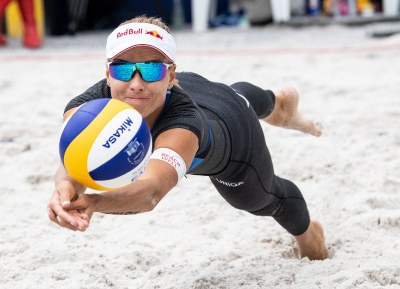 Skvělá atmosféra na beachvolejbalu 