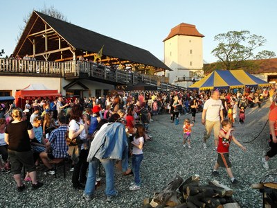 Slezskoostravský hrad ožije duchem válečníků na hradních slavnostech
