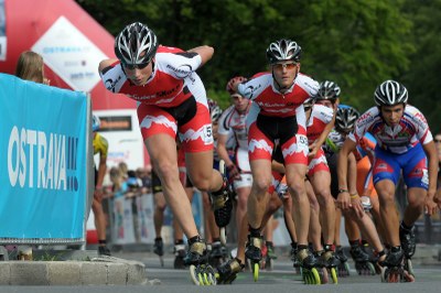 Světoví inline bruslaři na Hlavní třídě
