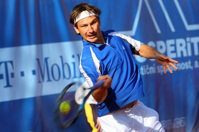Tenisový challenger s vítězem olympiády Nicolasem Massuem