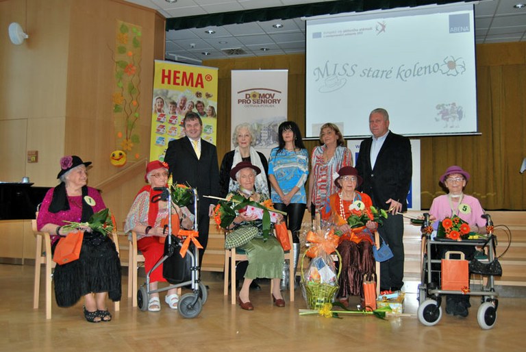 Titul Miss vyhrála 92letá paní Marie Míková