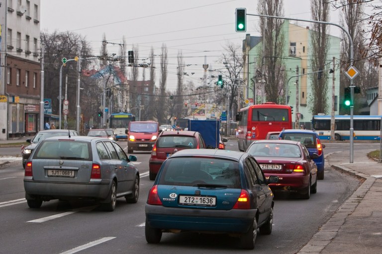 Týdenní uzavírka Mariánskohorské ulice 