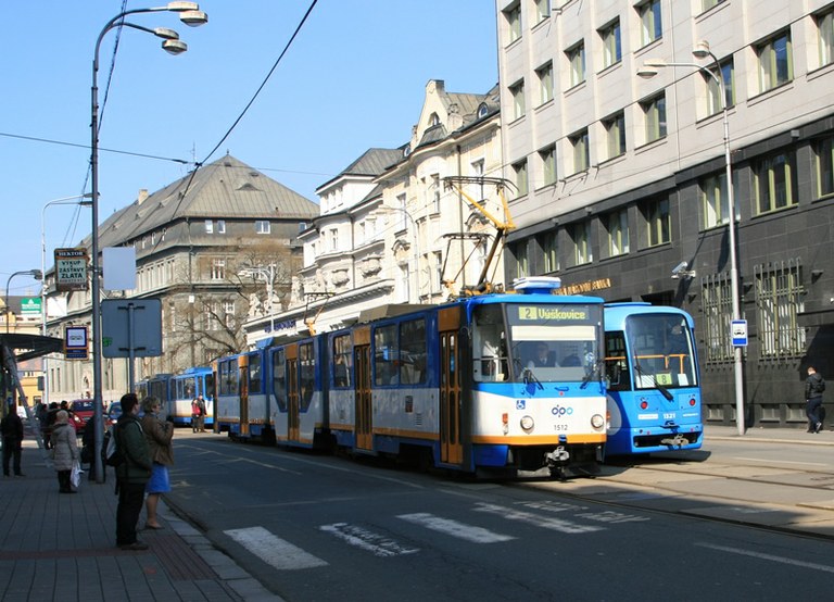 Uzavírky v ulicích Nádražní a 28. října