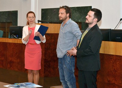 Tvůrci videa režisér Vladimír Skórka a herec hlavních postav Josef Kaluža