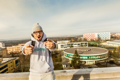 VŠB vydala nové propagační video, které láká studenty do Ostravy