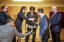 T. Macura při křtu knihy o válečných veteránech.