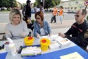 U jednoho ze stánků bylo možno nechat si zdarma určit krevní skupinu