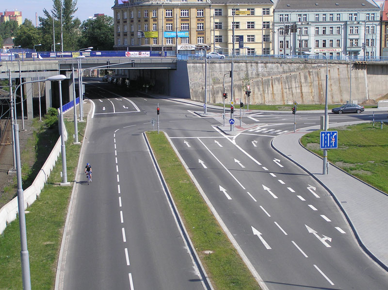 Ulice Porážková - vjezd pod 28. října
