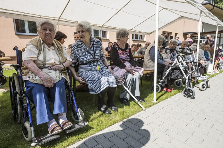 Zastupitelstvo rozhodlo o podpoře sociálních služeb a aktivit pro rok 2024  