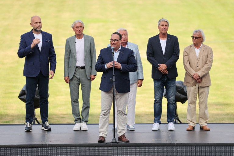 Zlatá tretra 2025 - atletické hvězdy, rekordy a vyprodaný stadion