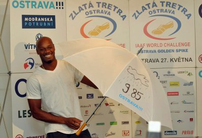 Zlatá tretra: plejádu hvězd doplní sprinter Asafa Powell 