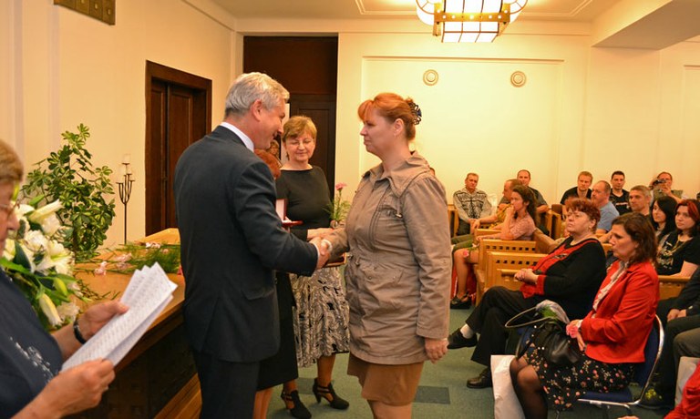 Zlaté Janského medaile dárcům krve