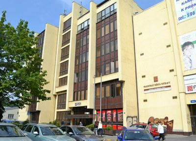 Zpomalení poskytování služeb oddělení občanských průkazů a cestovních dokladů  