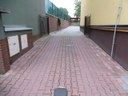 vjezd k zadnímu vstupu