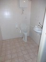 upravené WC u restaurace