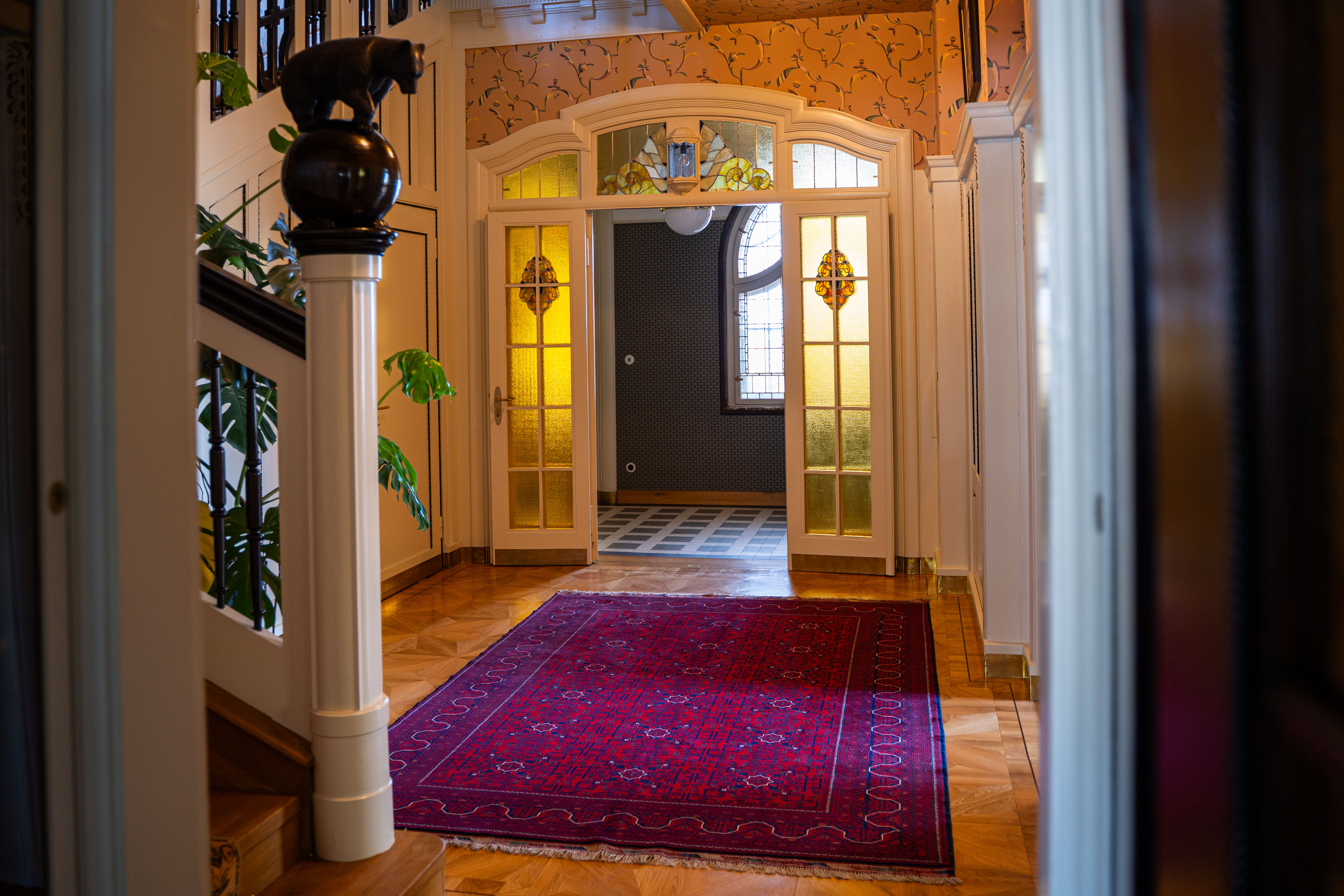 Grossmann Villa includes many beautiful interiors
